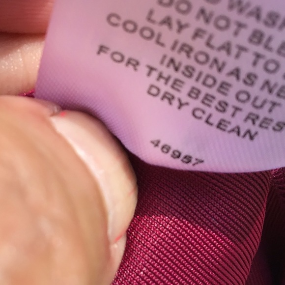 ROMEO & JULIET COUTURE BURGUNDY VELOUR BLACK RIBBON SHOULDER STRAPS MEDIUM - Picture 8 of 14